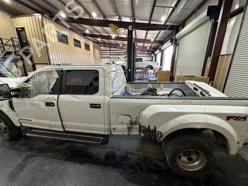 Exhaust Fluid Pump 2021 FORD F-350 Super Duty Pickup