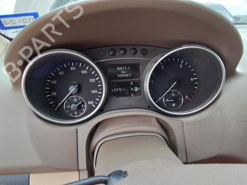 Exhaust Fluid Pump 2009 MERCEDES-BENZ ML-Class